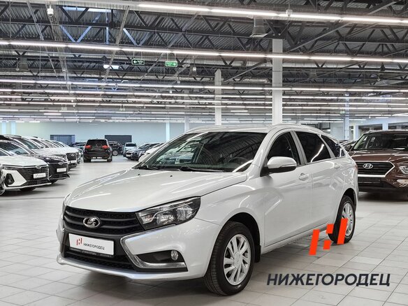 2018 Lada (ВАЗ) Vesta SW I, серебристый, 919000 рублей