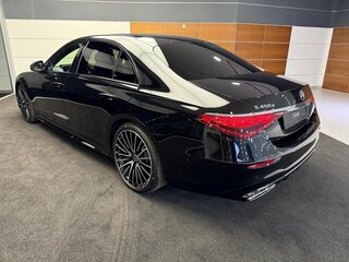 2025 Mercedes-Benz S-Класс 450 d 4MATIC VII (W223), чёрный, 22499000 рублей, вид 2