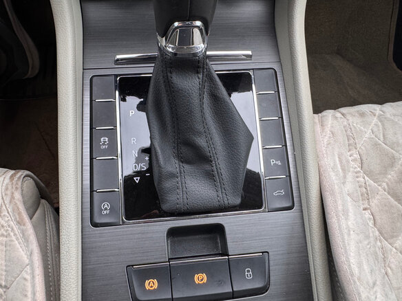 2020 Skoda Superb III Рестайлинг, серый, 2520000 рублей - вид 18
