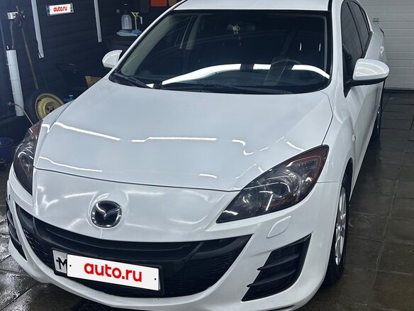 2011 Mazda 3 II (BL), белый - вид 3