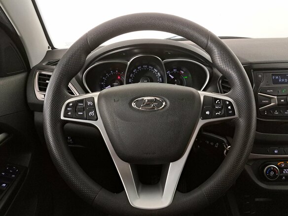 2017 Lada (ВАЗ) Vesta I, чёрный, 770000 рублей - вид 8
