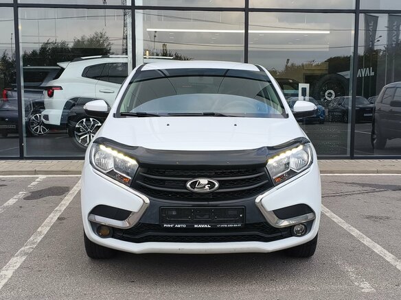 2018 Lada (ВАЗ) XRAY I, белый, 785000 рублей - вид 2
