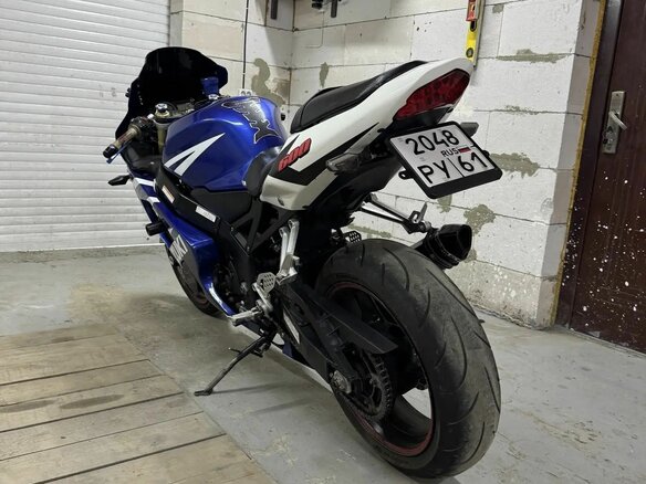 2004 Suzuki GSX-R 600, синий, 380000 рублей - вид 5