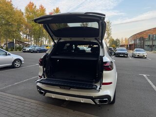 2025 BMW X5 40i IV (G05/G18) Рестайлинг, белый, 13000000 рублей, вид 5
