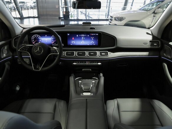 2026 Mercedes-Benz GLE 350 II (V167) Рестайлинг, чёрный, 13650000 рублей - вид 5