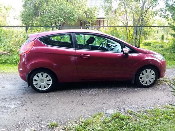 2008 Ford Fiesta Mk6, красный, 700000 рублей - вид 13
