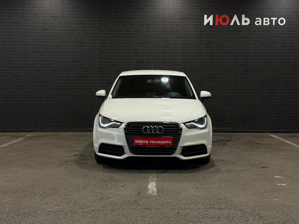 2012 Audi A1 I (8X), белый, 1050000 рублей - вид 1