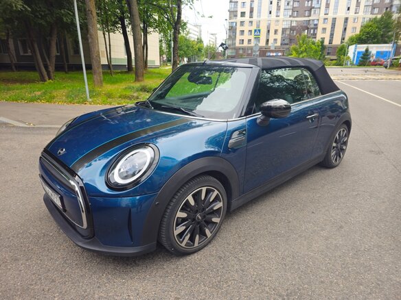 2021 Mini Cabrio Cooper III Рестайлинг 2, синий, 3000000 рублей - вид 1