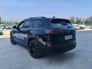 2026 Volkswagen Teramont Pro II (China Market), чёрный, 6400000 рублей, вид 3