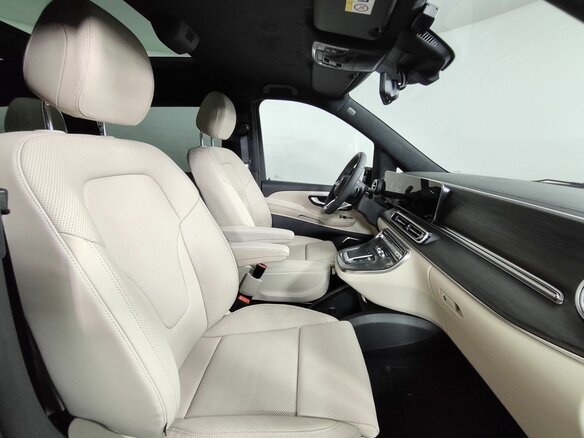 2026 Mercedes-Benz V-Класс Long 300 d длинный III (W447) Рестайлинг 2, серый, 15510000 рублей - вид 7