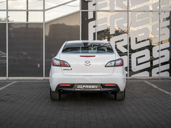 2009 Mazda 3 II (BL), белый - вид 3
