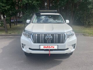 2021 Toyota Land Cruiser Prado 150 Series Рестайлинг 3, белый, 7100000 рублей, вид 1