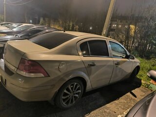 2008 Opel Astra H Рестайлинг, бежевый, 310000 рублей, вид 3