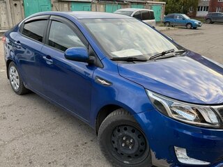 2011 Kia Rio 4-speed III, синий, 700000 рублей, вид 2