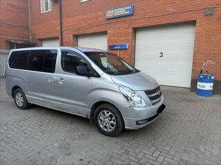 2009 Hyundai Grand Starex I, серый, 989000 рублей, вид 2