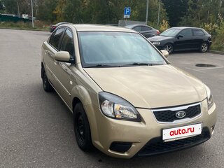 2011 Kia Rio II Рестайлинг, золотистый, 500000 рублей, вид 4
