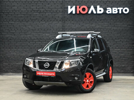 Nissan Terrano III (D10)
