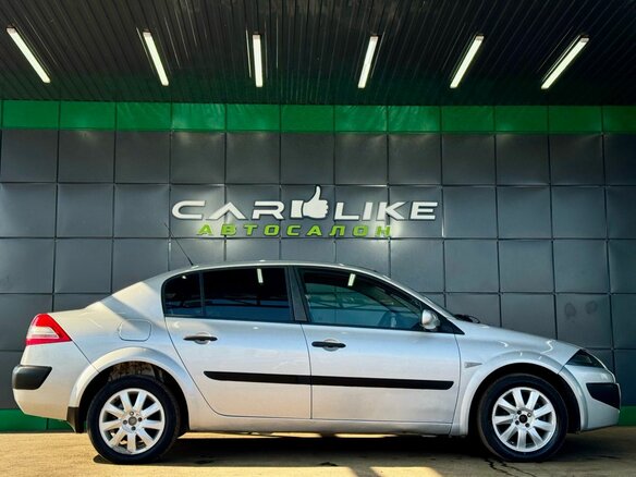 2007 Renault Megane II Рестайлинг, серебристый, 429000 рублей - вид 3