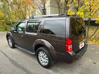 2010 Nissan Pathfinder III Рестайлинг, коричневый, 1765000 рублей, вид 5