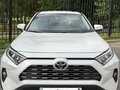 2021 Toyota RAV4 V (XA50), белый - вид 2