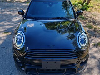 2020 Mini Hatch Cooper III (F55/F56) Рестайлинг, чёрный, 2200000 рублей, вид 1