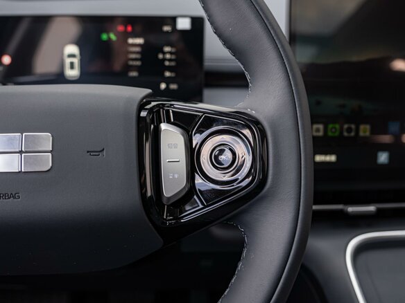 2025 Geely Galaxy Starship 7 200km, серебристый, 3675000 рублей - вид 18