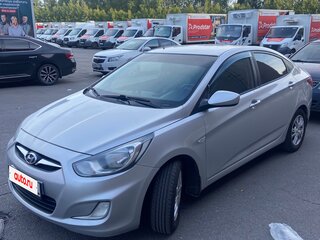 2011 Hyundai Solaris I, серебристый, 530000 рублей, вид 1