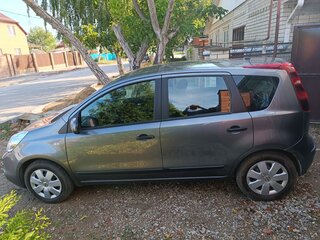 2012 Nissan Note I Рестайлинг, серый, 950000 рублей, вид 4