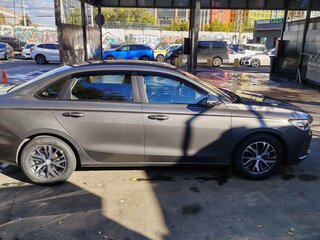 2024 Geely Emgrand II, серый, 1520000 рублей, вид 4