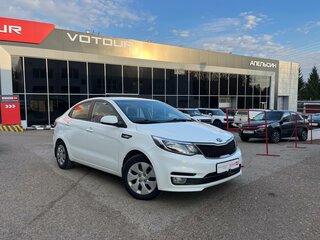 2016 Kia Rio III Рестайлинг, белый, 1098544 рублей, вид 1