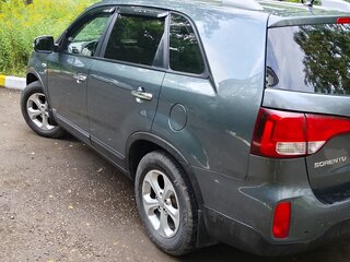 2015 Kia Sorento II Рестайлинг, зелёный, 1650000 рублей, вид 4