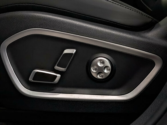 2024 Geely Tugella I Рестайлинг, белый, 3150000 рублей - вид 25