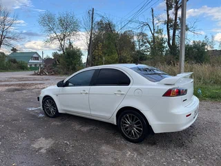 2012 Mitsubishi Lancer X Рестайлинг, белый, 730000 рублей, вид 5