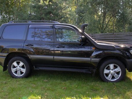 2007 Toyota Land Cruiser 100 Series Рестайлинг 2, чёрный, 3300000 рублей, вид 4