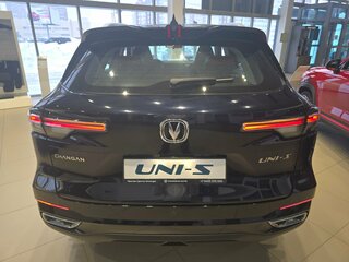 2025 Changan UNI-S I, чёрный, 3179900 рублей, вид 5
