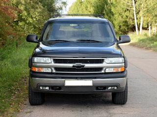2004 Chevrolet Tahoe II, чёрный, 1390000 рублей, вид 2