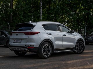 2018 Kia Sportage IV Рестайлинг, белый, 2278000 рублей, вид 2