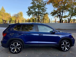 2021 Volkswagen Taos I, синий, 2890000 рублей, вид 4