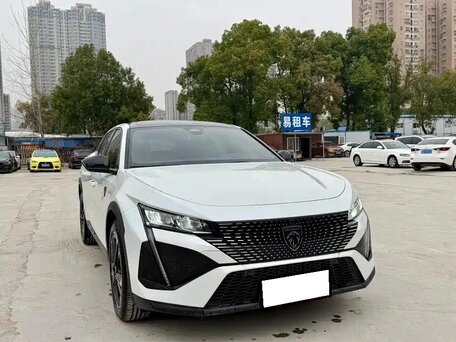 2025 Peugeot 408 X III, белый, 2950000 рублей, вид 4