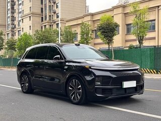 2025 Li Auto (Lixiang) L8 52.3 kWh I Рестайлинг, чёрный, 6600226 рублей, вид 1