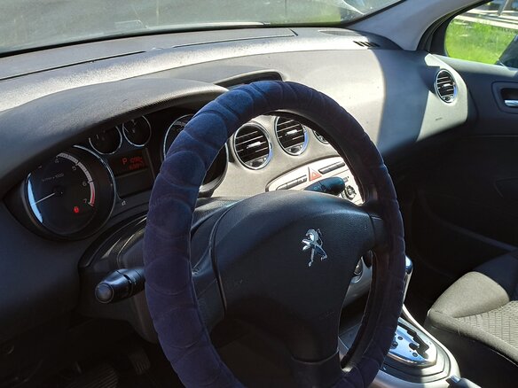 2011 Peugeot 308 I Рестайлинг, чёрный, 490000 рублей - вид 17