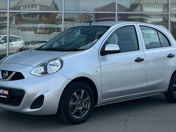 2017 Nissan March IV (K13) Рестайлинг, серый, 650000 рублей