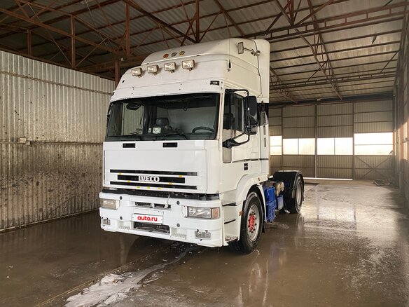 1996 Iveco EuroTech, белый, 500000 рублей - вид 4