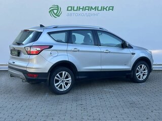 2017 Ford Kuga II Рестайлинг, серебристый, 1800000 рублей, вид 5