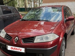 2007 Renault Megane II Рестайлинг, красный, 300000 рублей, вид 1