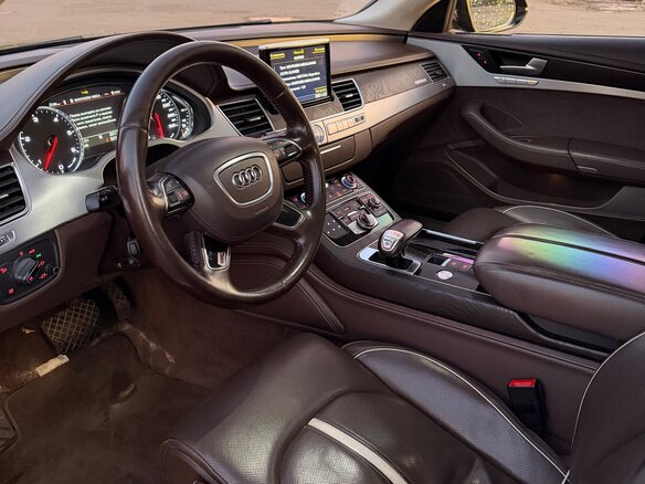 2014 Audi A8 III (D4) Рестайлинг, чёрный, 2100000 рублей - вид 5