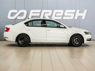 2017 Skoda Octavia III (A7) Рестайлинг, белый, 1599000 рублей, вид 5