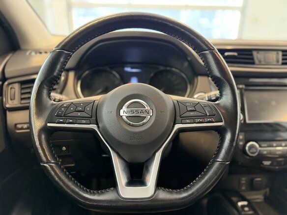 2019 Nissan Qashqai II Рестайлинг, красный, 1699000 рублей - вид 17