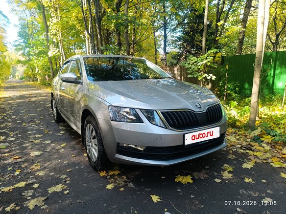 2019 Skoda Octavia III (A7) Рестайлинг, бежевый, 1760000 рублей