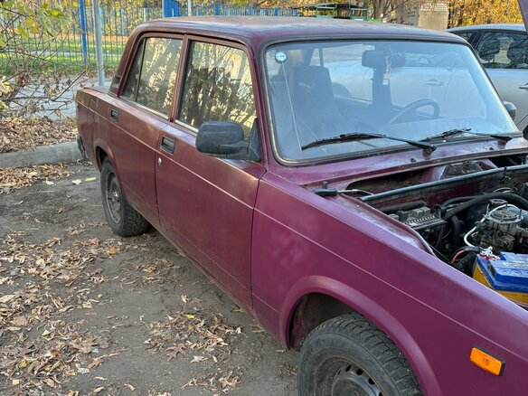 2001 Lada (ВАЗ) 2107, пурпурный, 40000 рублей - вид 3